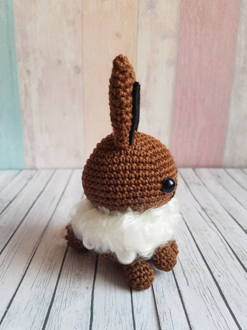 Amigurumi Pokemon Eevee - UnicateArt