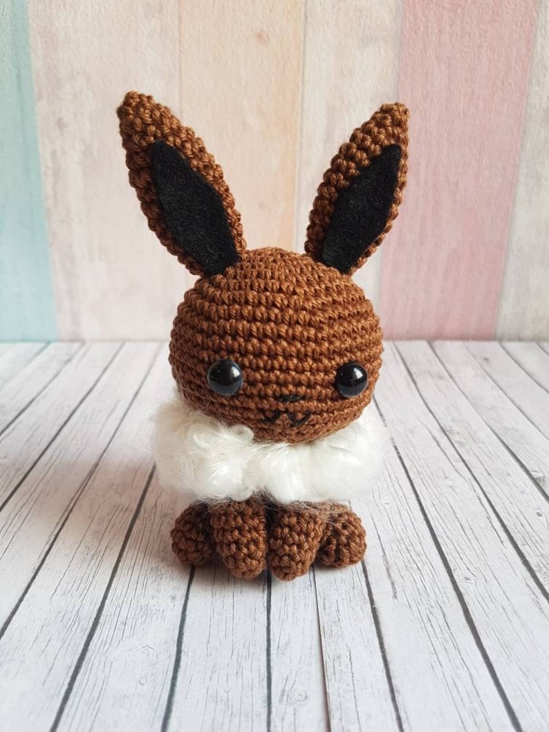 Amigurumi Pokemon Eevee - UnicateArt