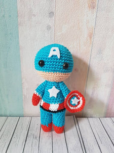 Amigurumi Captain America Avengers - UnicateArt