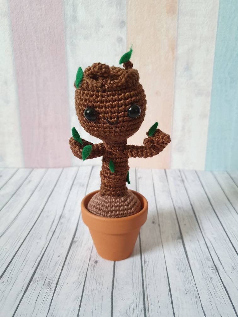 Amigurumi Guardians of the Galaxy Baby Groot with Pot - UnicateArt