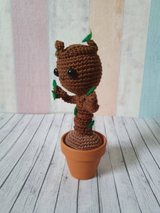 Amigurumi Guardians of the Galaxy Baby Groot with Pot - UnicateArt